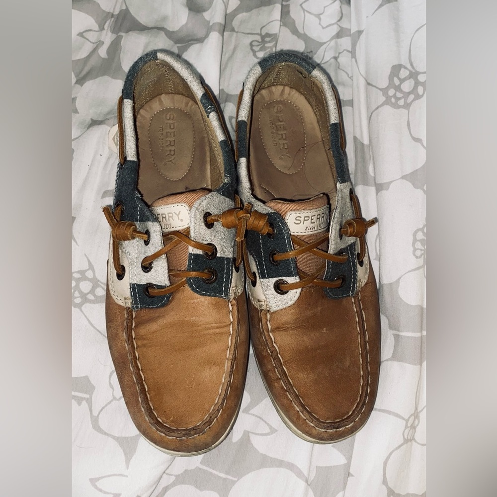 Boat shoes / Loafers